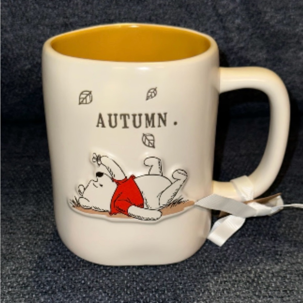 {{BNWT}} Rae Dunn Winnie the Pooh AUTOM Mug. Super cute!